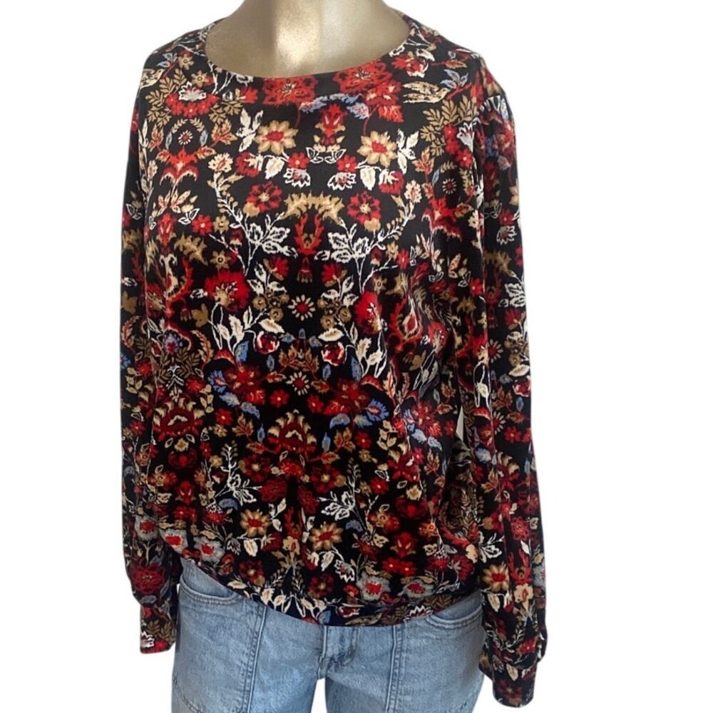 LOFT Women Medium Floral Velvet Top Long Sleeve Pullover Crewneck Stretch